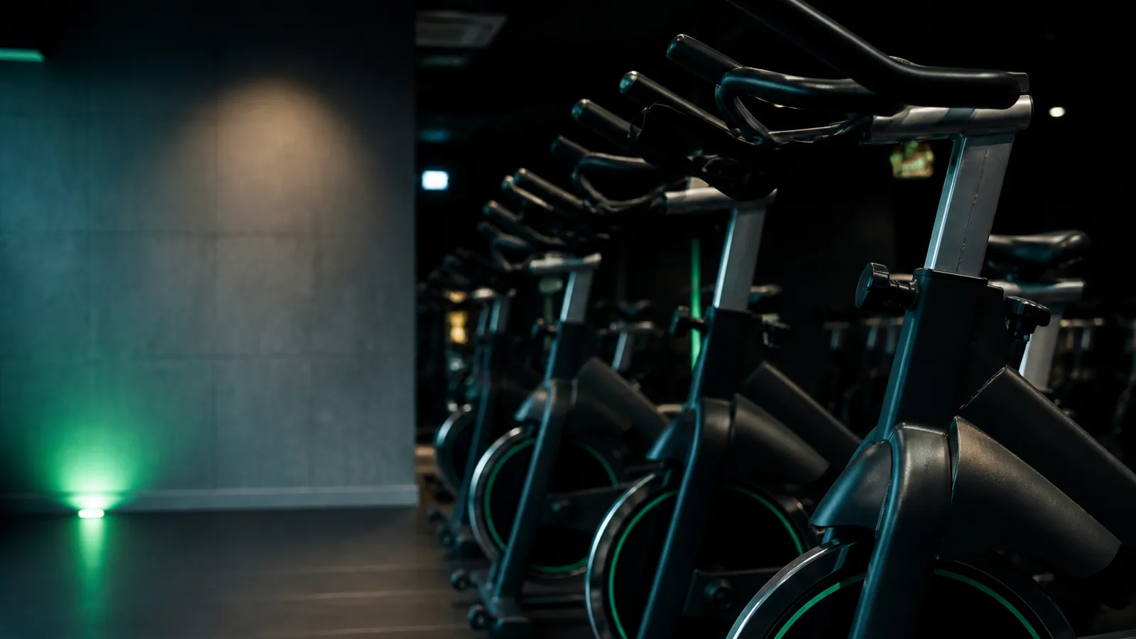 Illusztráció – Spinning kezdőknek: mire számíts az első teremkerékpáros órán?
